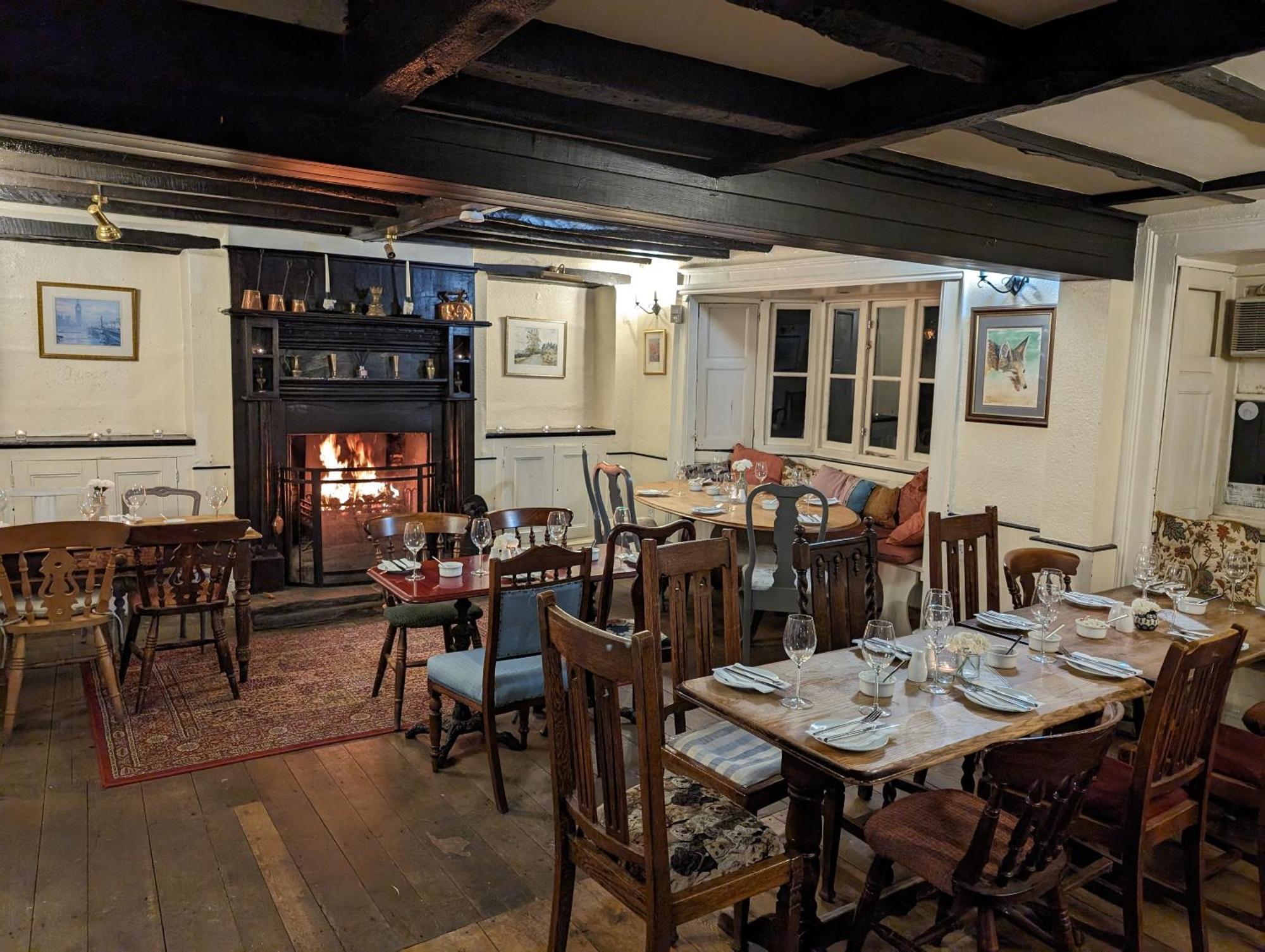 Bartholomew Arms Bed and Breakfast Maidford Eksteriør billede