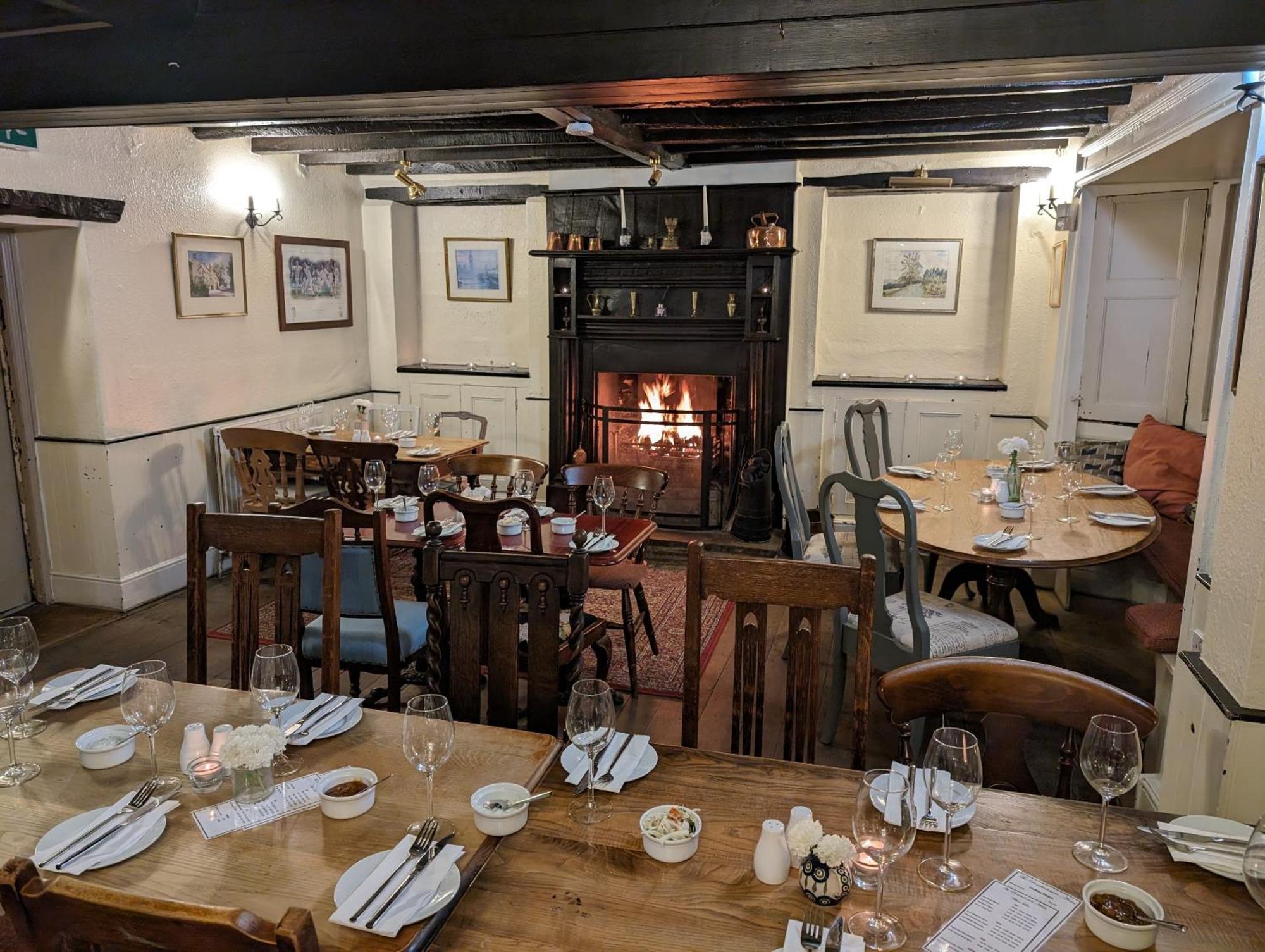 Bartholomew Arms Bed and Breakfast Maidford Eksteriør billede